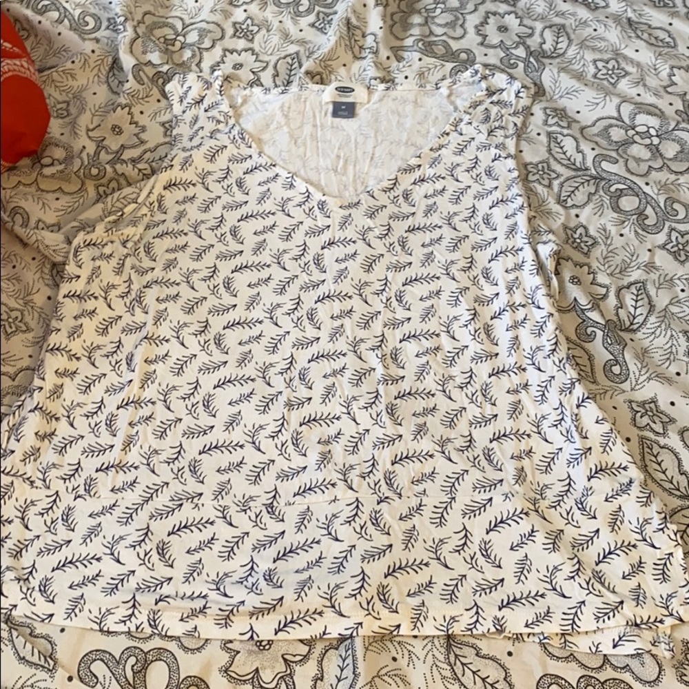 Old navy shirt